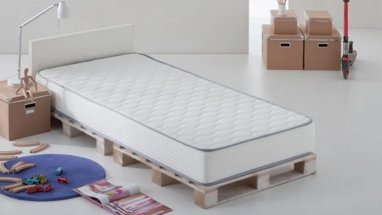 Economic Viscoelastic Mattress by Masconfort: Budget-Friendly Comfort