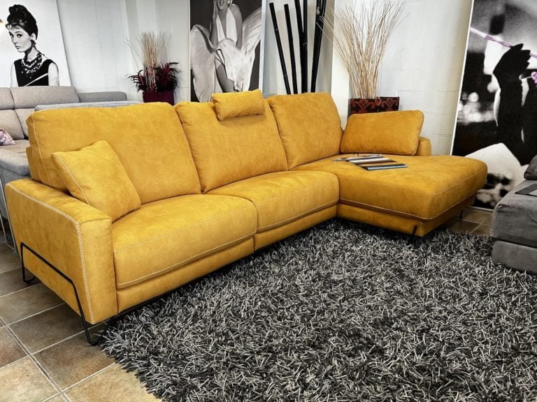 Sofá de la marca Pedro Ortiz, modelo Olga